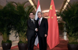 Diplomatie in Kunming: hoop op einde Thais-Cambodjaans conflict Diplomatie in Kunming: hoop op einde Thais-Cambodjaans conflict